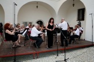 Letní koncert KOMB se konal na nádvoří blanenského zámku